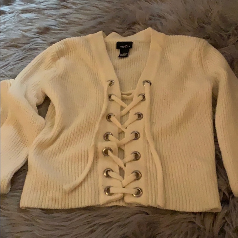 Crop sweater